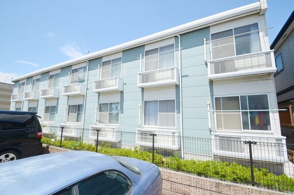 レオパレスyanagiIIの物件外観写真